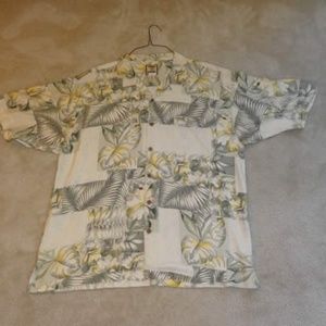 Tommy Bahama 100% Silk  Camp Shirt XL